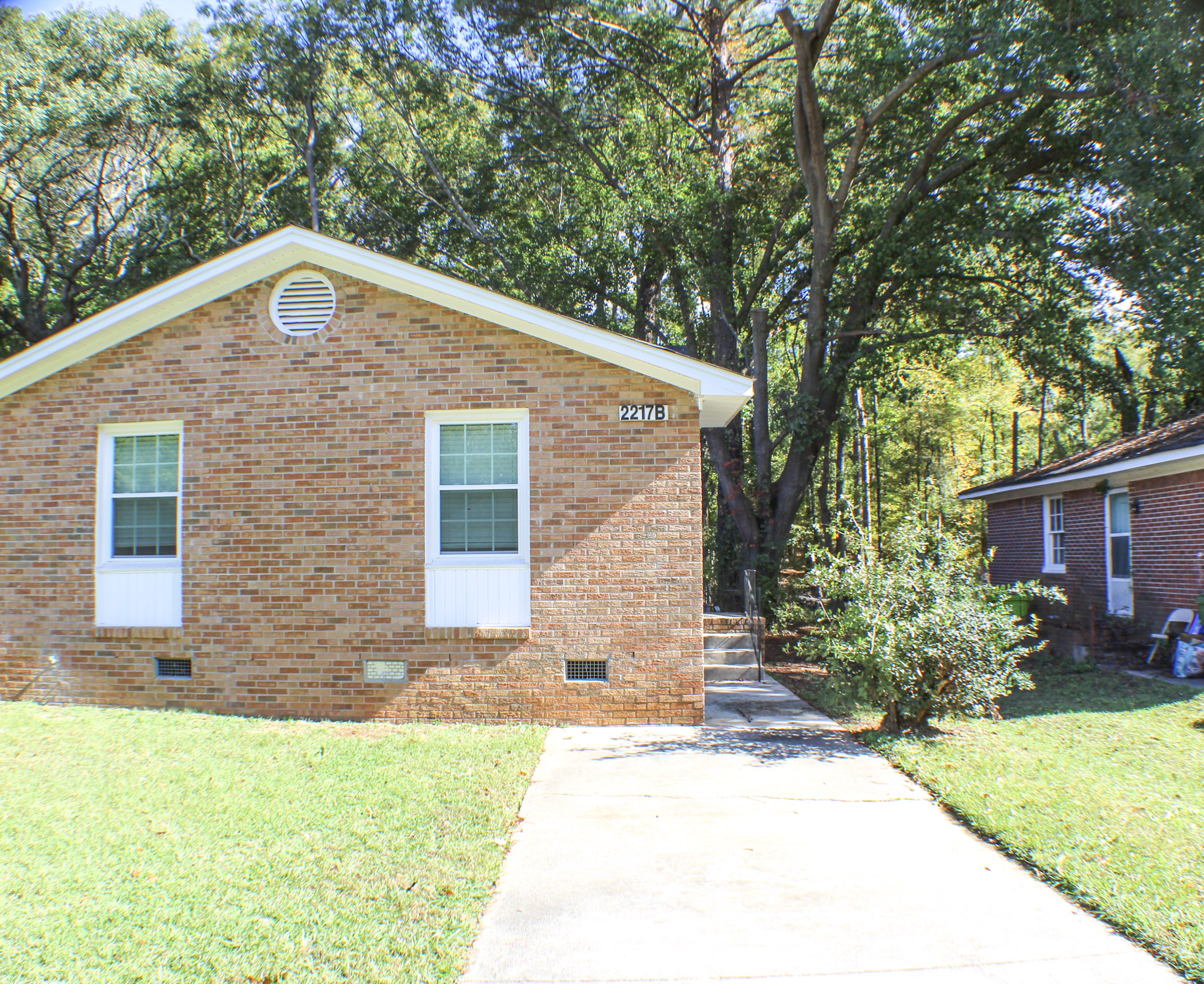 2217 Apple Valley Road - B