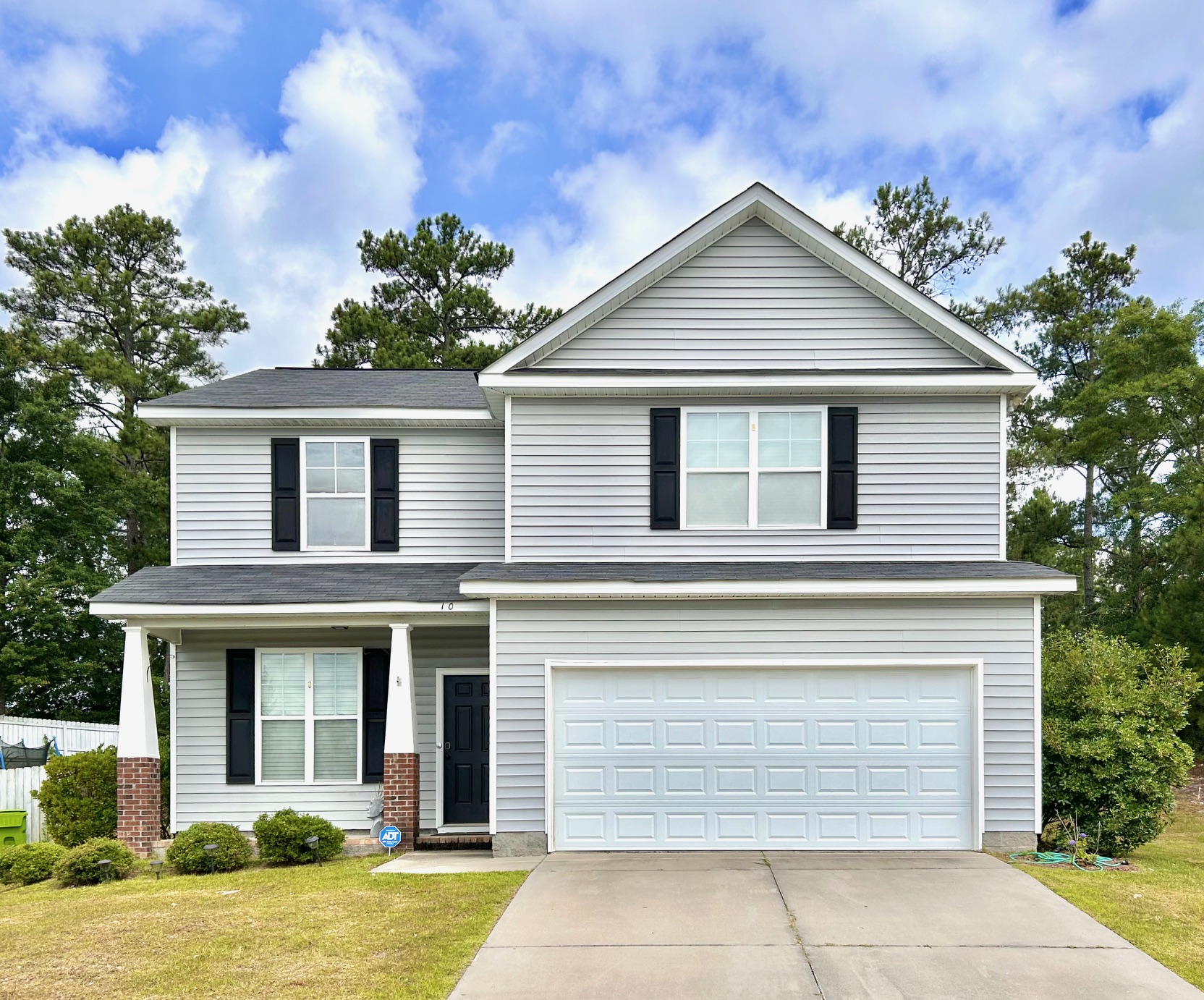 10 Manzanita Ct